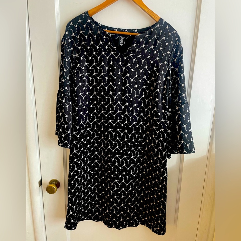 Elegant, loose dress